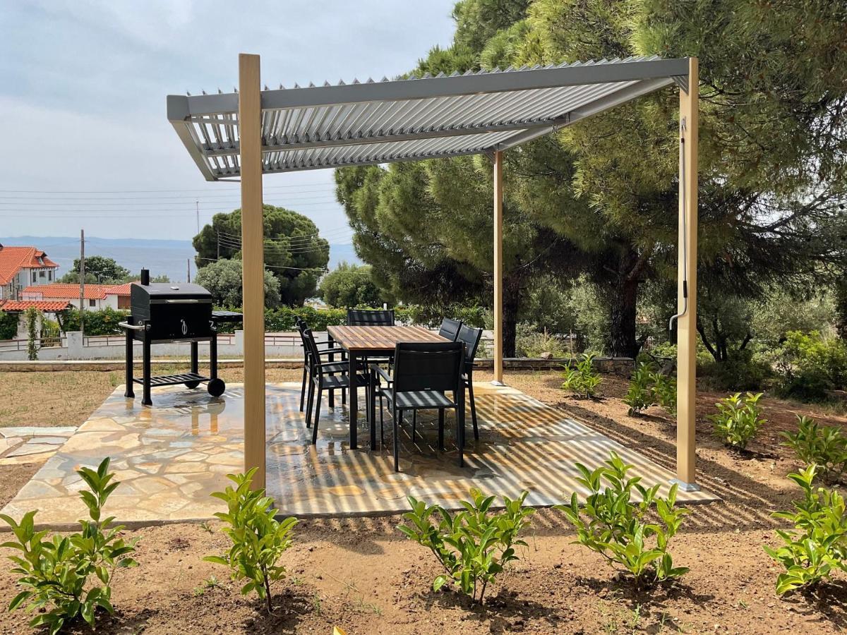 Villa Stadi Nikiti  Luaran gambar
